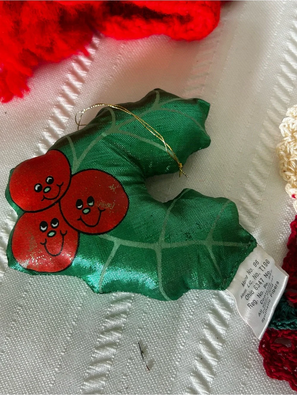 19 Vintage Christmas Tree Ornaments Holiday Decor Santa Stocking Angel Star Red